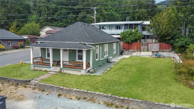 Property photo for 45337 Main Street, Concrete photo 3