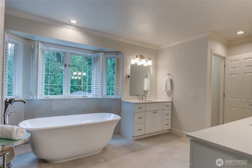 Property photo for 22128 Ne 141st Place, Woodinville photo 16