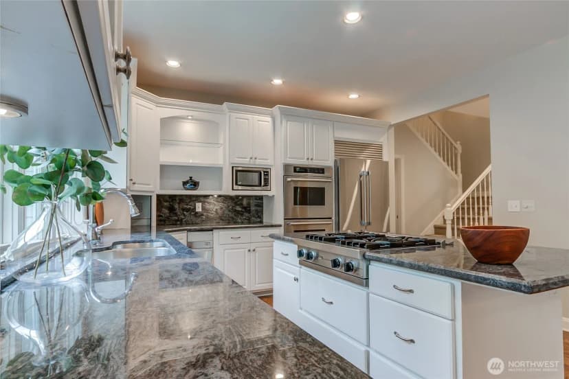 Property photo for 22128 Ne 141st Place, Woodinville photo 5