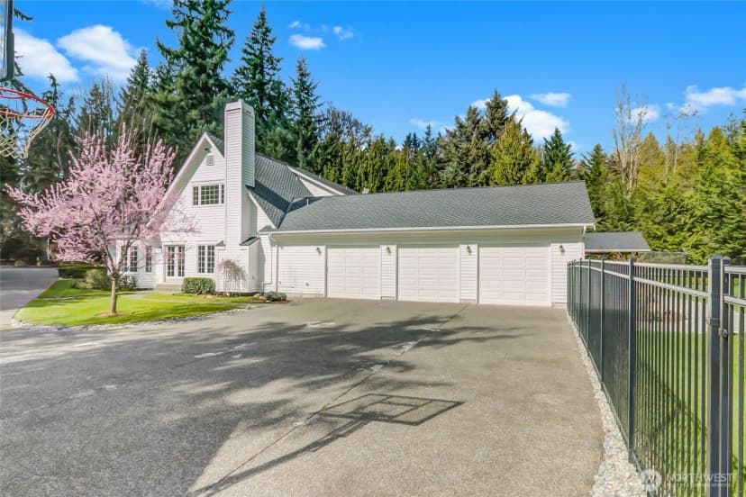 Property photo for 22128 Ne 141st Place, Woodinville photo 31