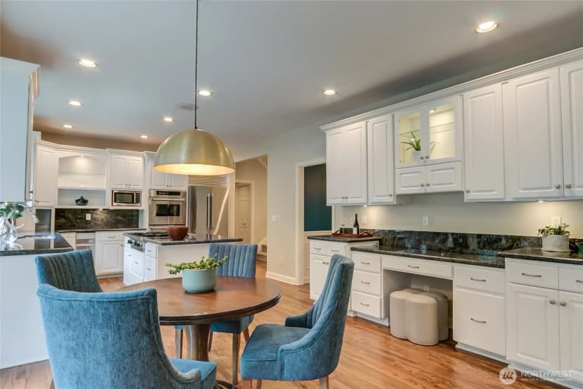 Property photo for 22128 Ne 141st Place, Woodinville photo 4