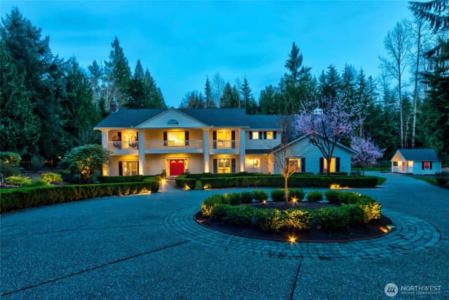 Property photo for 22128 Ne 141st Place, Woodinville photo 2