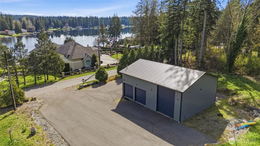 Property photo for 15122 56th Avenue Nw, Stanwood photo 36