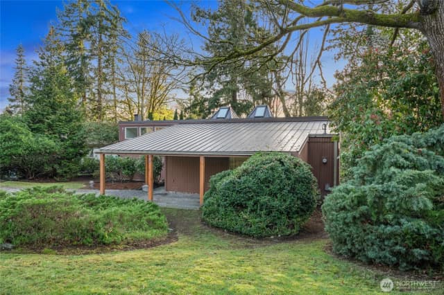Property photo for 11259 126th Avenue Ne, Kirkland photo 4