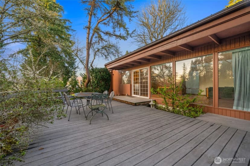 Property photo for 11259 126th Avenue Ne, Kirkland photo 25