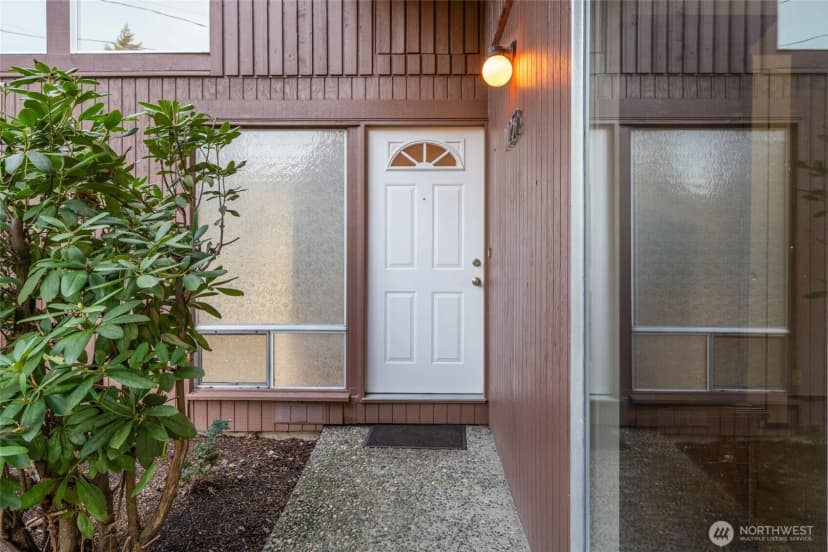 Property photo for 11259 126th Avenue Ne, Kirkland photo 5