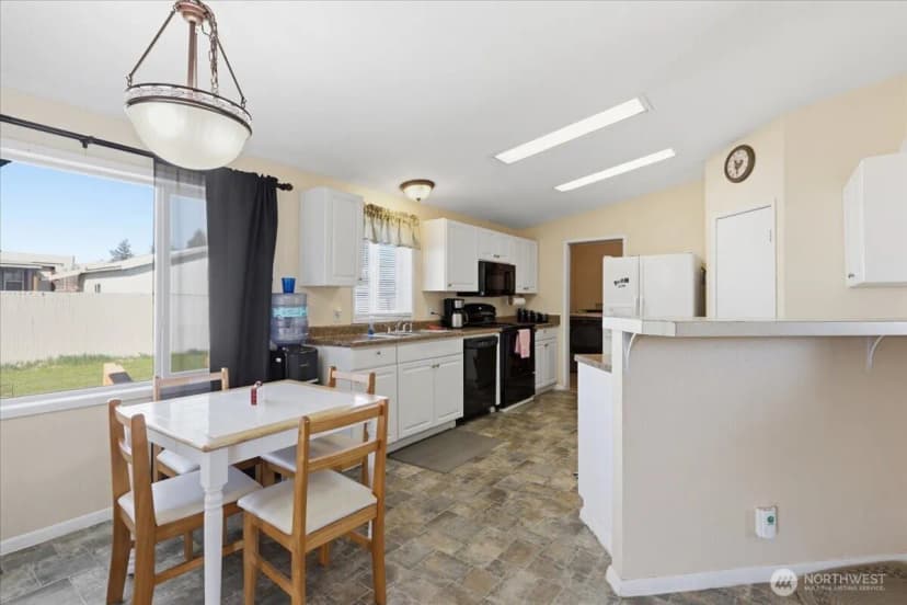 Property photo for 153 Nw Quincy Place, Soap Lake photo 12