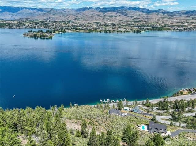 Property photo for 4620 South Lakeshore Rd., Chelan photo 4