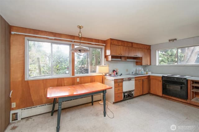 Property photo for 1101 E Second Street, Port Angeles photo 5