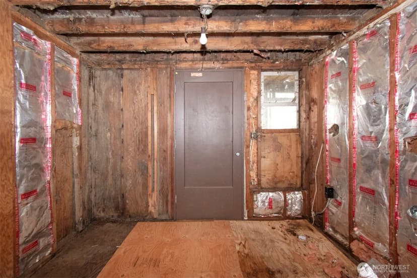 Property photo for 1101 E Second Street, Port Angeles photo 11