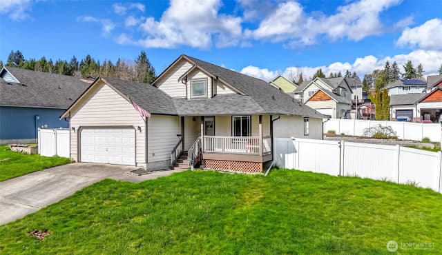 Property photo for 774 Carriage Court Drive W, Eatonville