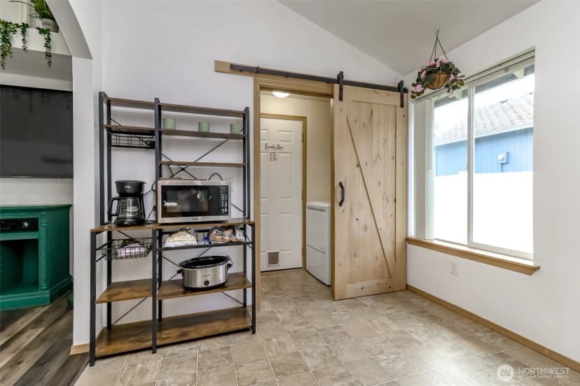 Property photo for 774 Carriage Court Drive W, Eatonville photo 16