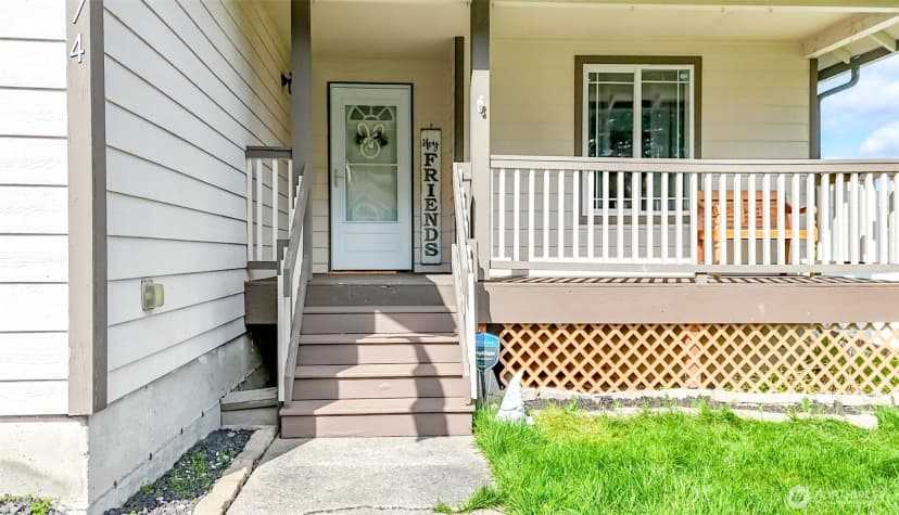 Property photo for 774 Carriage Court Drive W, Eatonville photo 4