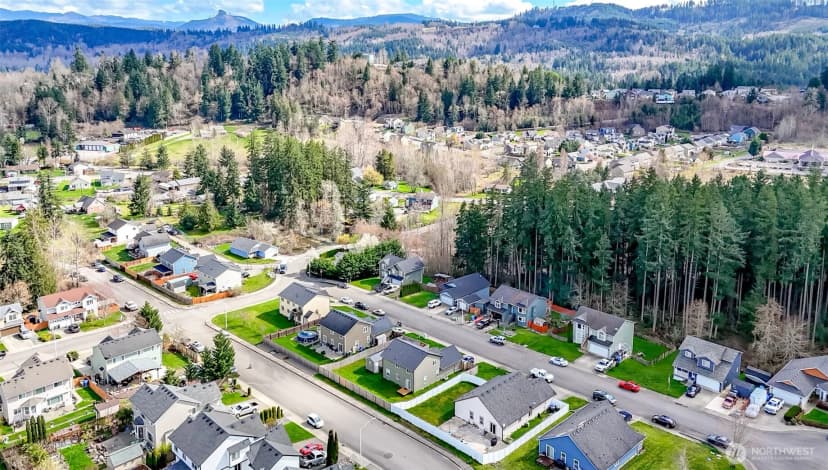 Property photo for 774 Carriage Court Drive W, Eatonville photo 40