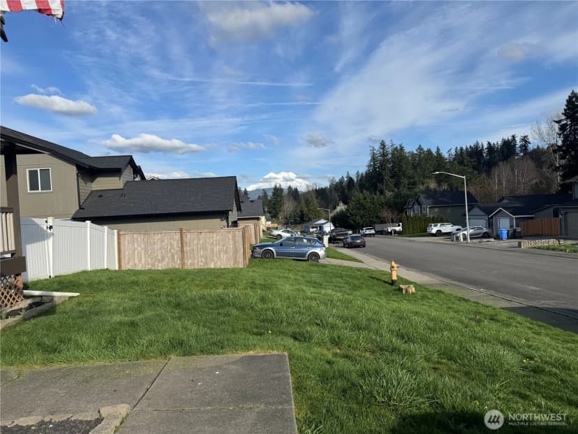 Property photo for 774 Carriage Court Drive W, Eatonville photo 31