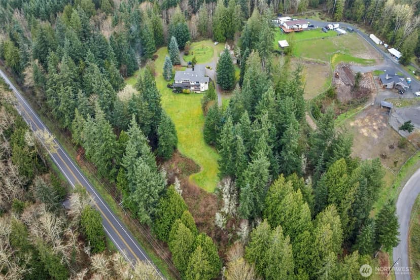 Property photo for 6733 115th Street Nw, Marysville photo 36
