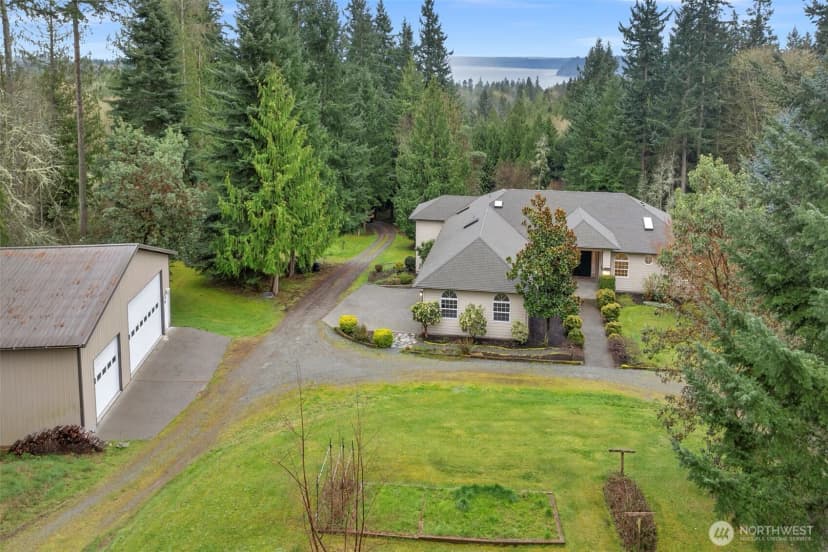 Property photo for 6733 115th Street Nw, Marysville