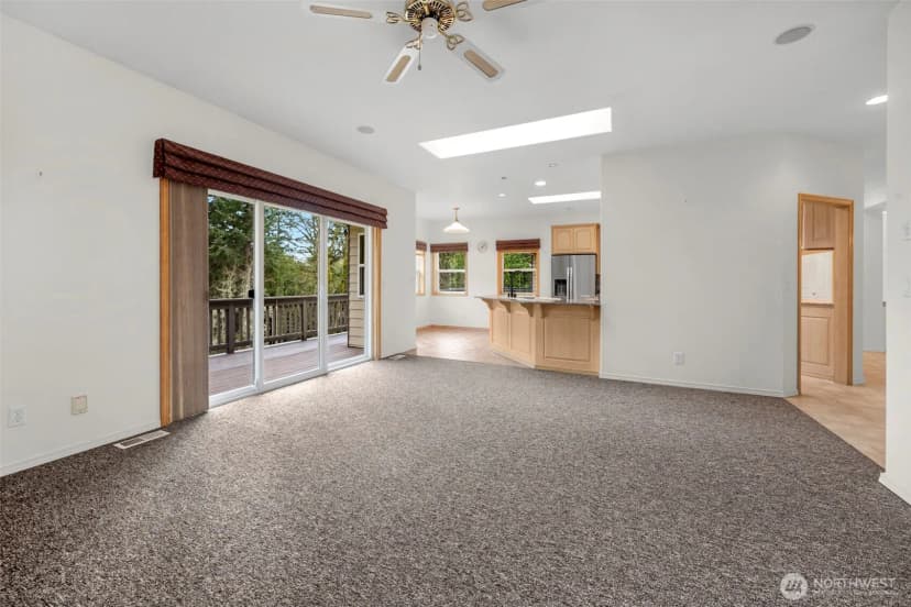 Property photo for 6733 115th Street Nw, Marysville photo 10