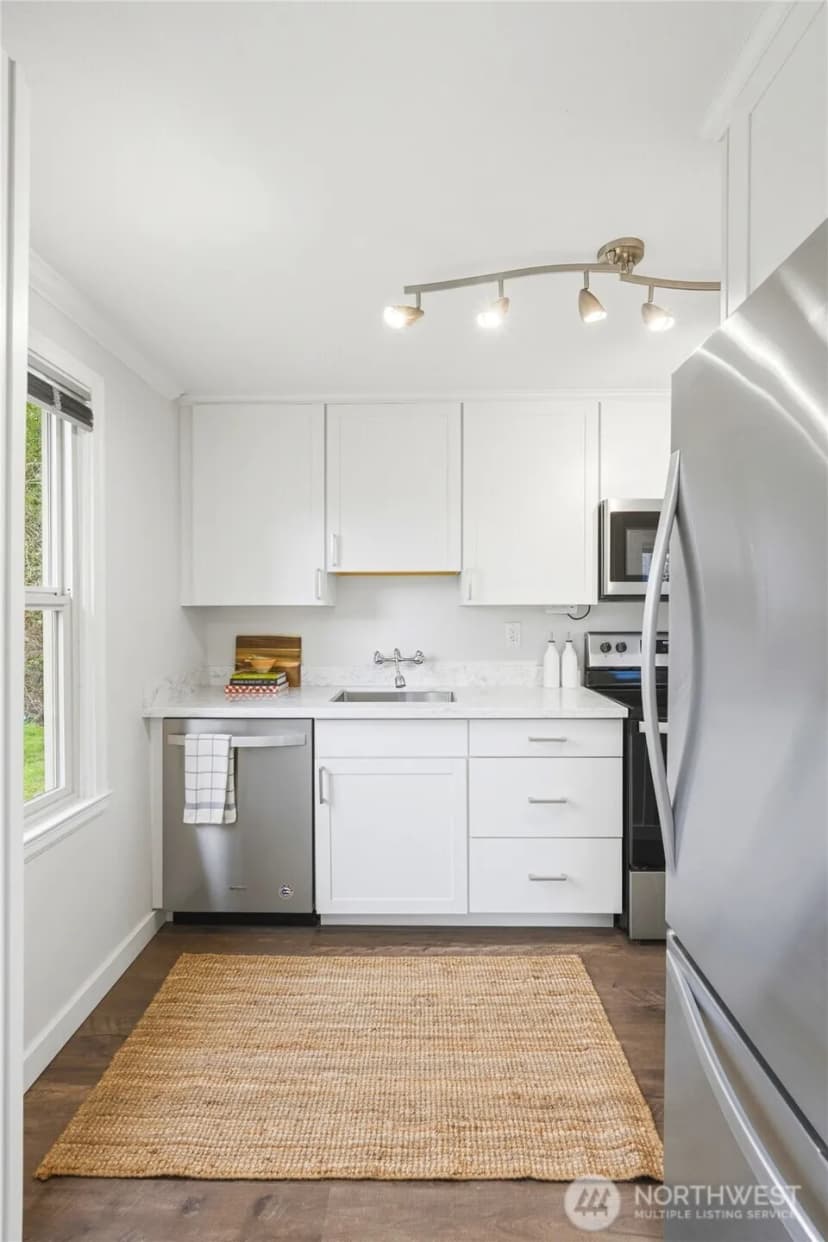 Property photo for 220 Sw 137th St, Burien photo 13