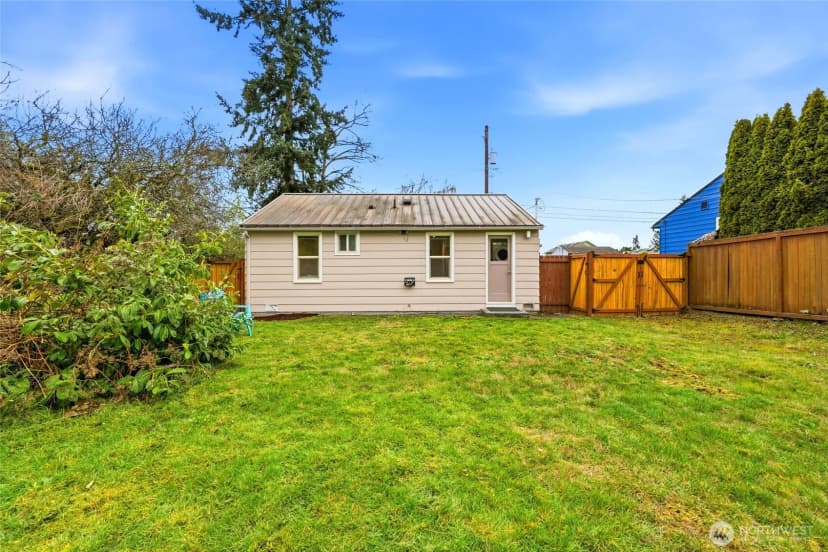 Property photo for 220 Sw 137th St, Burien photo 29
