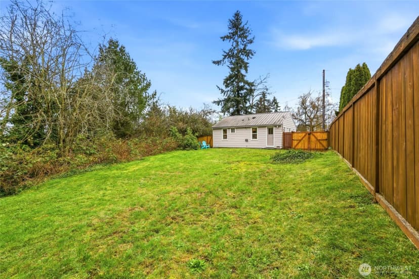 Property photo for 220 Sw 137th St, Burien photo 21