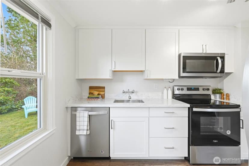 Property photo for 220 Sw 137th St, Burien photo 9