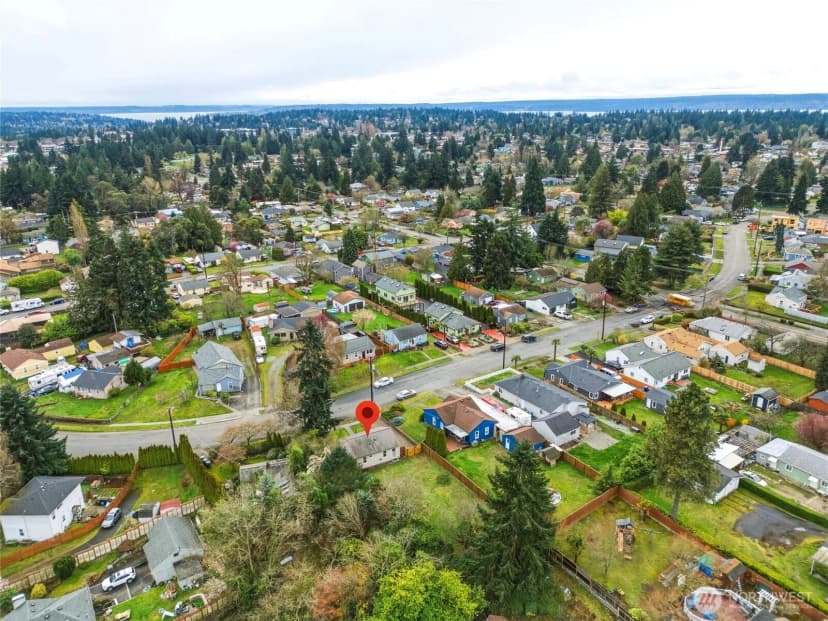 Property photo for 220 Sw 137th St, Burien photo 33