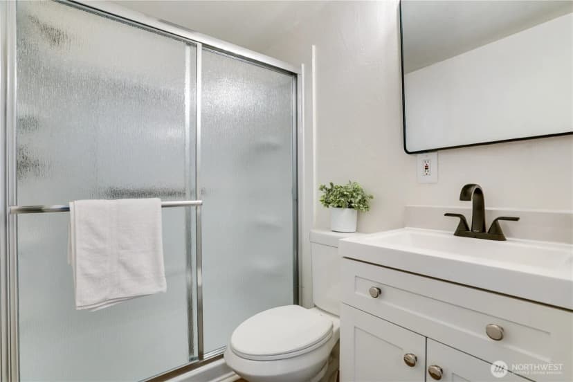 Property photo for 2450 Marine Drive, Bremerton photo 17