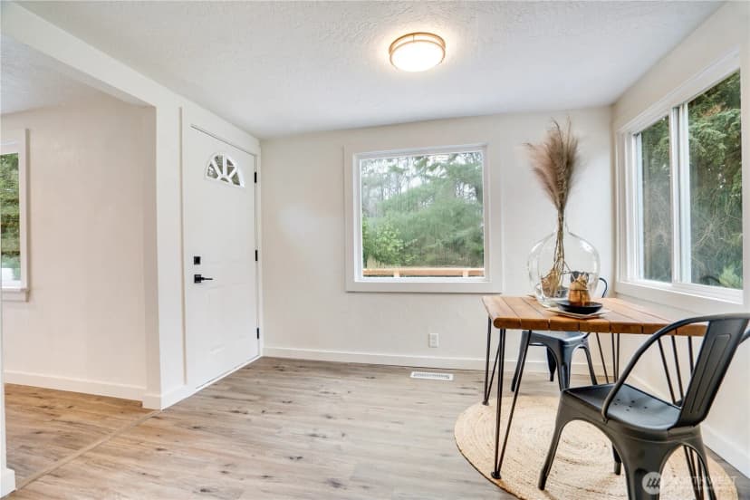 Property photo for 2450 Marine Drive, Bremerton photo 3