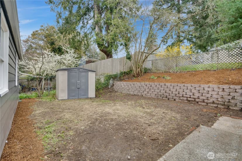 Property photo for 2450 Marine Drive, Bremerton photo 20