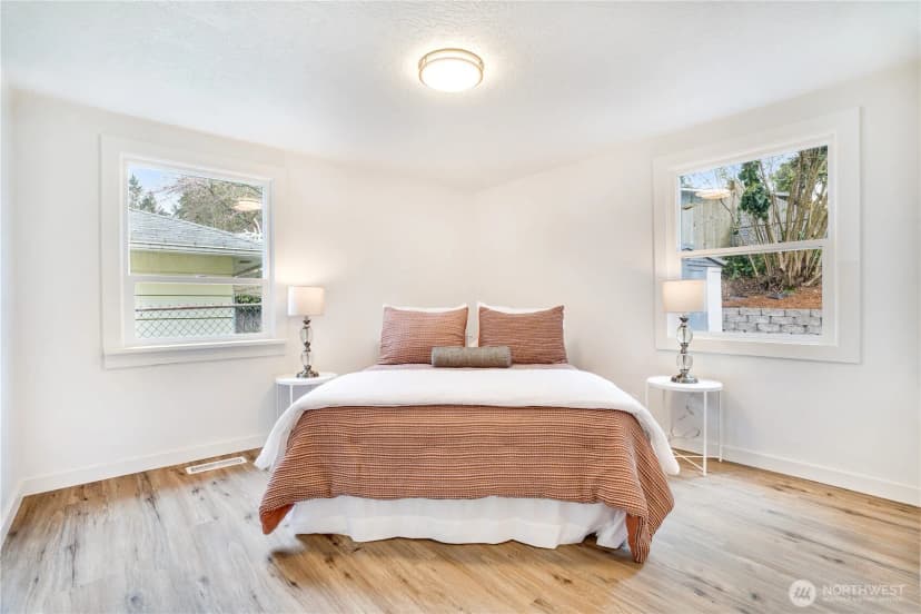 Property photo for 2450 Marine Drive, Bremerton photo 15