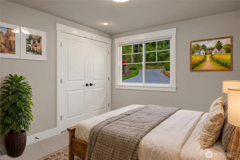 Property photo for 17407 3rd Avenue Se, Bothell photo 17