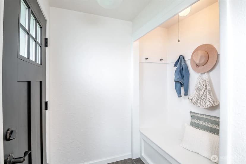 Property photo for 4909 N 30th Street, Tacoma photo 3