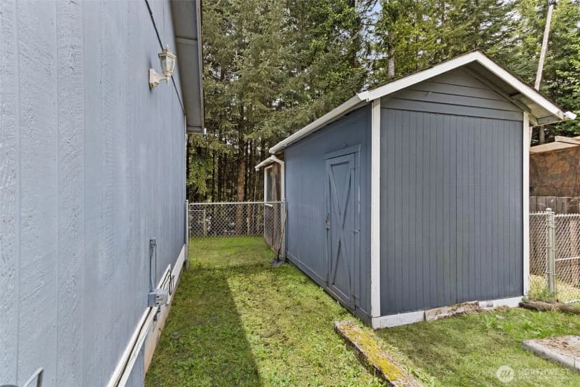Property photo for 218 Saint Helens Way, Winlock photo 31