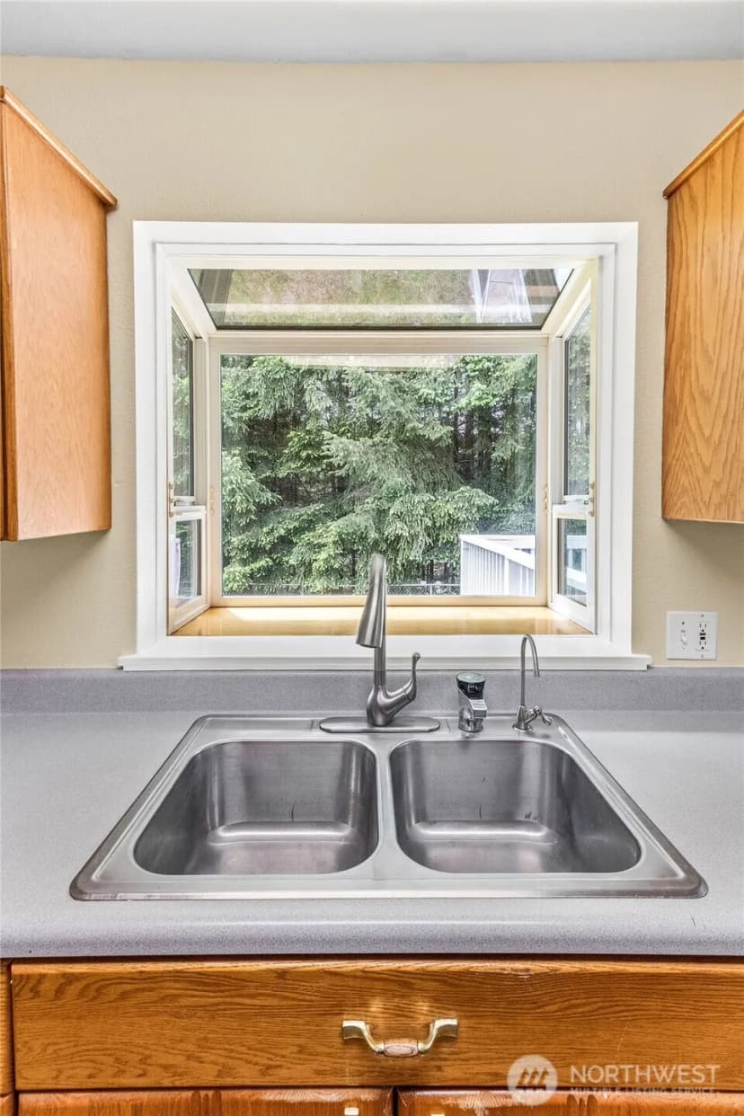 Property photo for 218 Saint Helens Way, Winlock photo 13