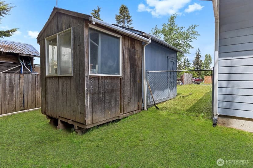 Property photo for 218 Saint Helens Way, Winlock photo 30