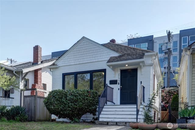 Property photo for 2756 44th Avenue Sw, Seattle