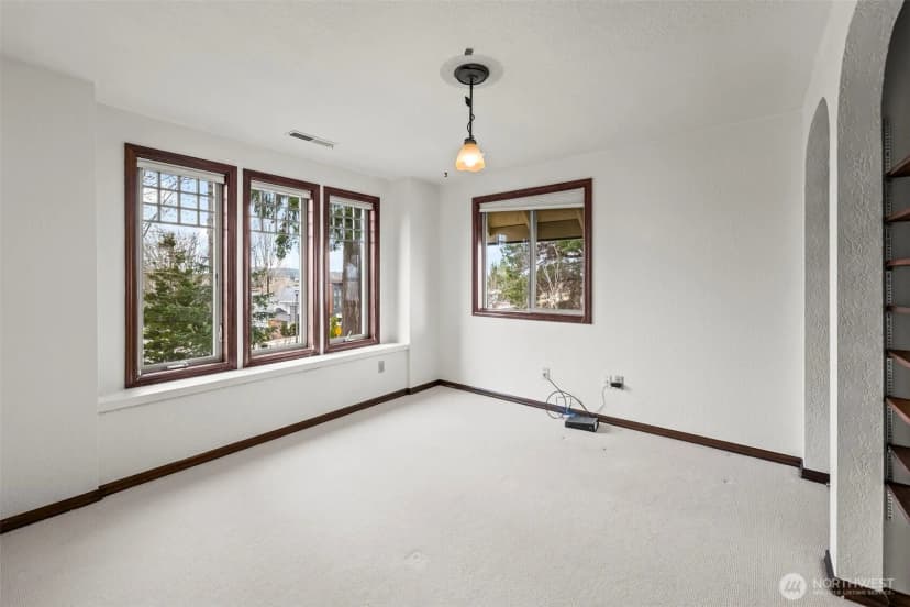 Property photo for 4909 N Orchard Street, Tacoma photo 21