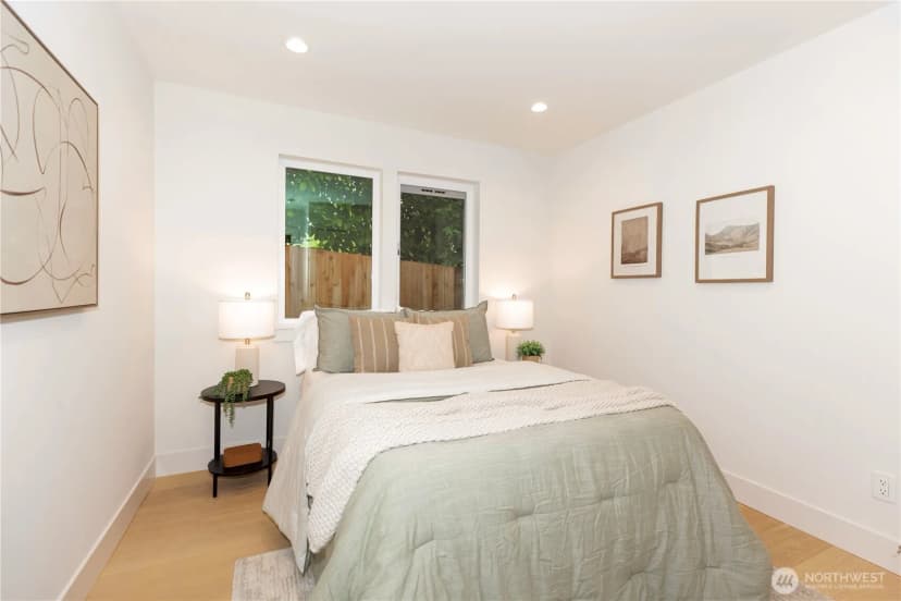 Property photo for 1530 25th Ave #b, Seattle photo 13