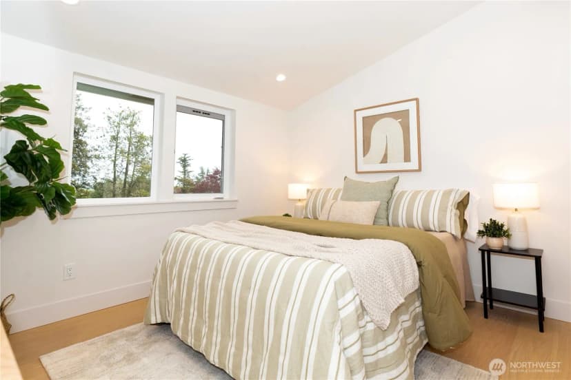 Property photo for 1530 25th Ave #b, Seattle photo 9