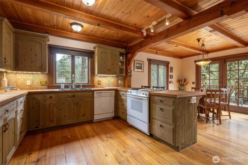 Property photo for 7150 Icicle Rd, Leavenworth photo 12