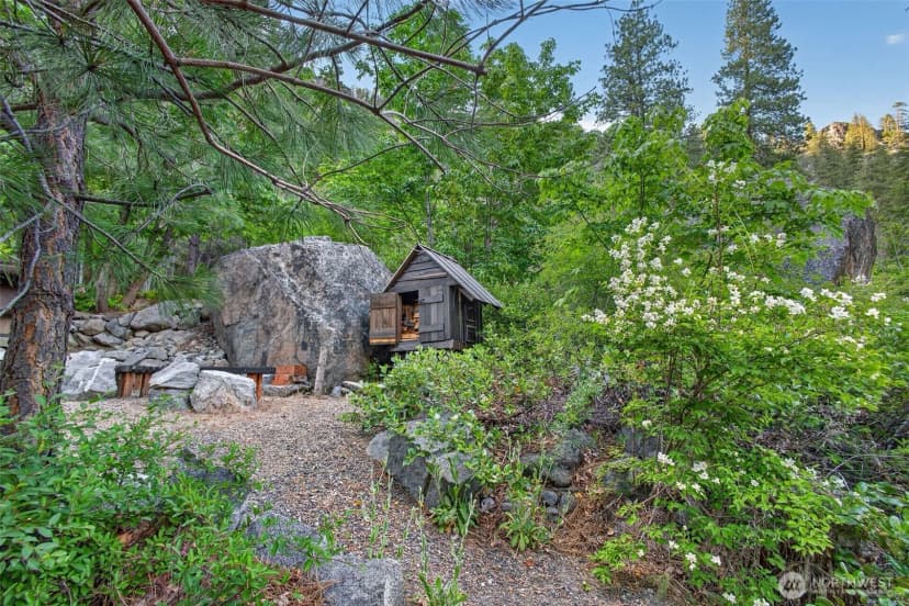 Property photo for 7150 Icicle Rd, Leavenworth photo 32