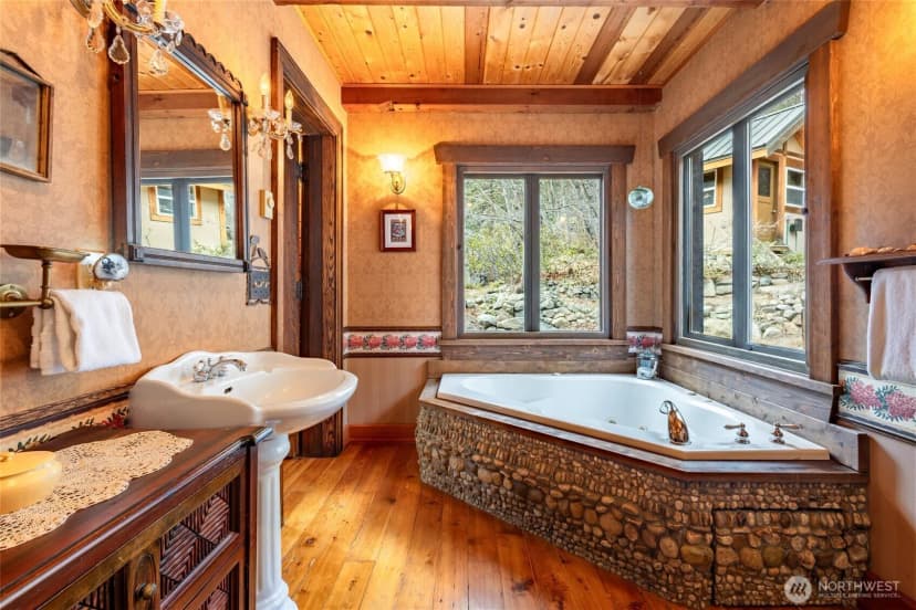 Property photo for 7150 Icicle Rd, Leavenworth photo 18