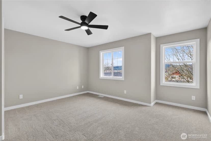Property photo for 26518 Ne Kennedy Drive, Duvall photo 28