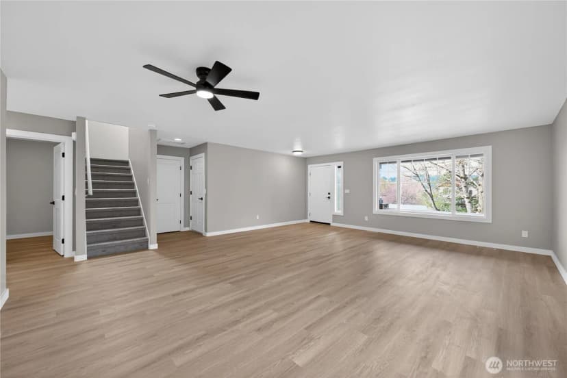 Property photo for 26518 Ne Kennedy Drive, Duvall photo 17