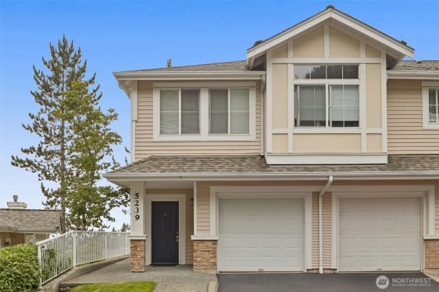 Property photo for 5239 164th Avenue Se #14-3, Bellevue photo 2