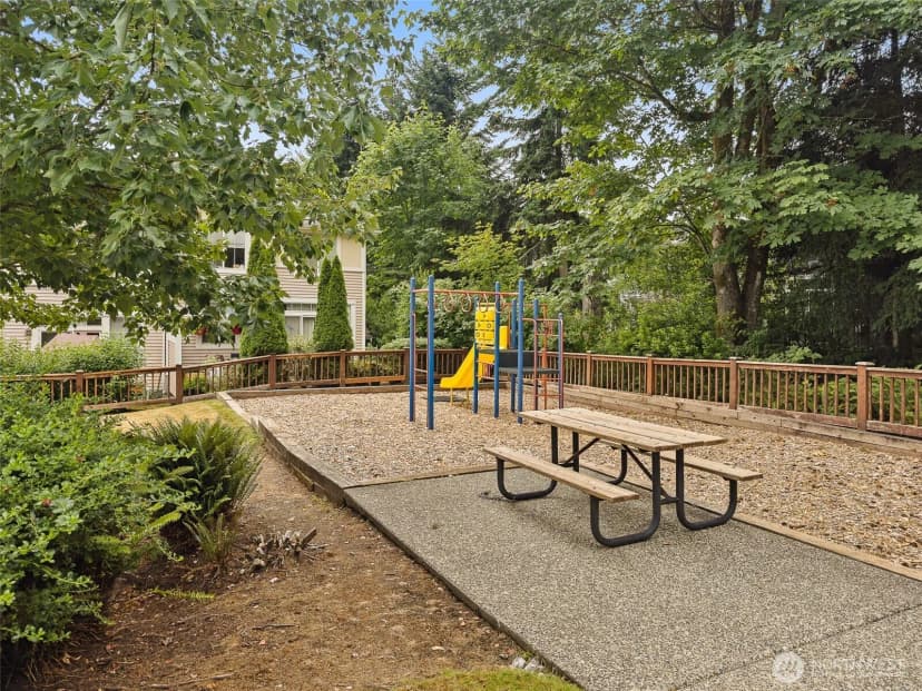 Property photo for 5239 164th Avenue Se #14-3, Bellevue photo 25