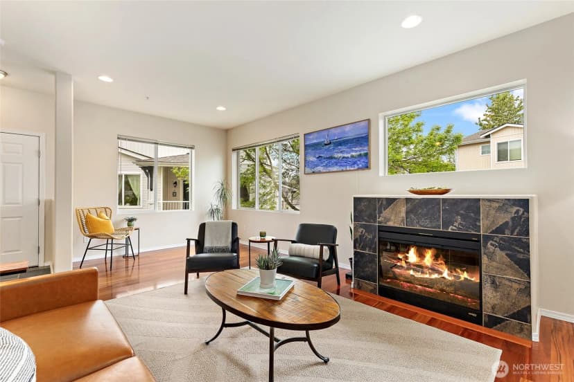 Property photo for 14915 38th Drive Se #u1153, Bothell photo 2
