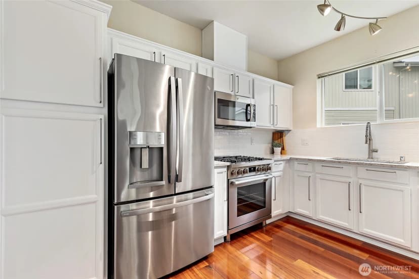 Property photo for 14915 38th Drive Se #u1153, Bothell photo 14