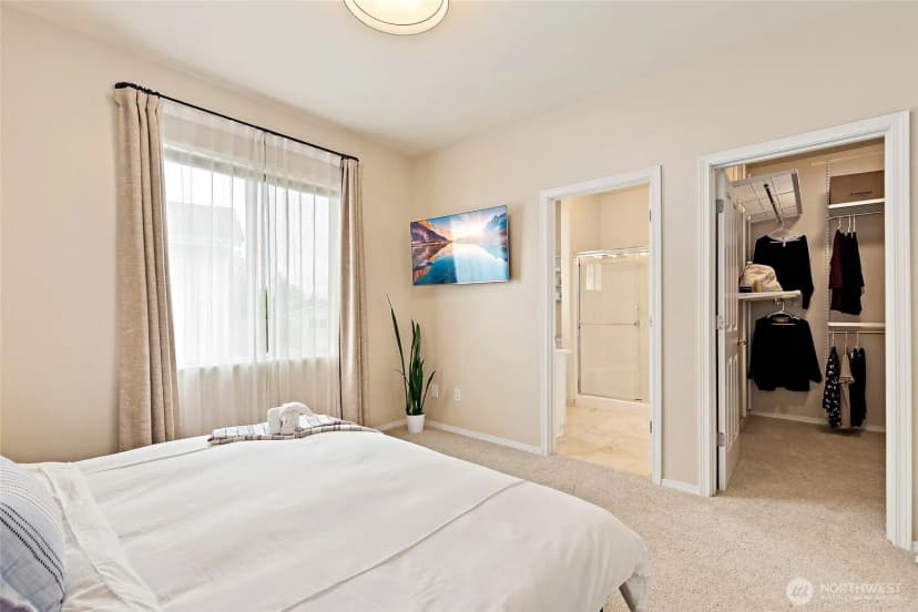 Property photo for 14915 38th Drive Se #u1153, Bothell photo 23
